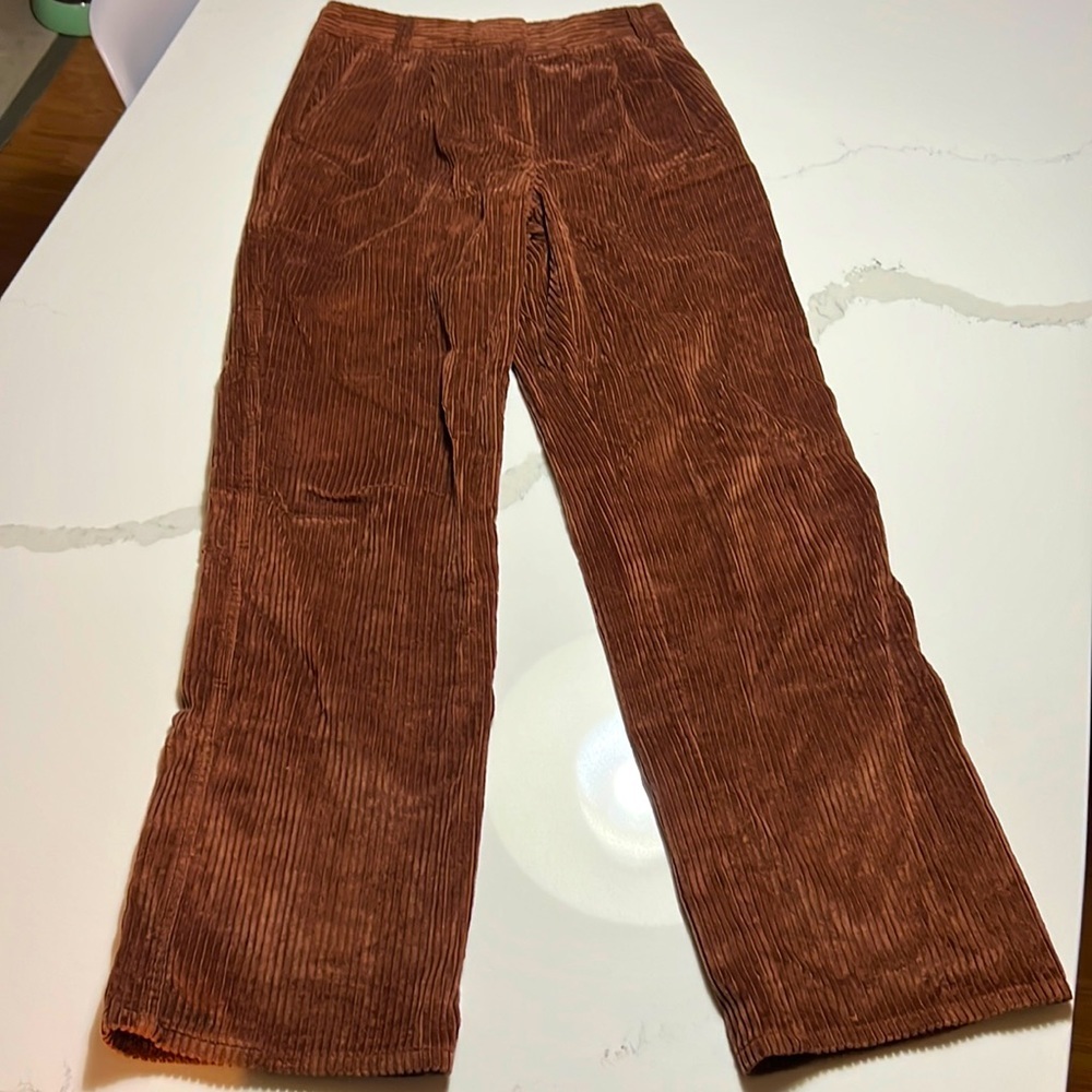 Sunday Best wide pile brow Corduroy Pants.  Wide leg, high waist, long. Size 4